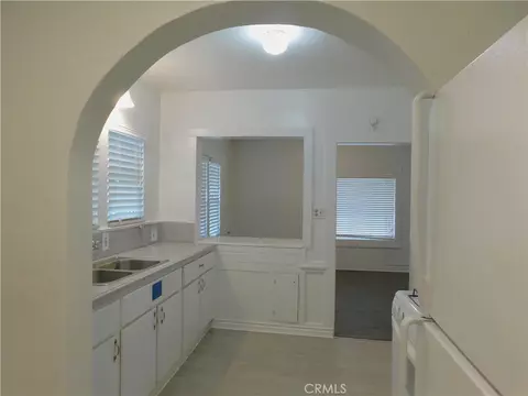 Entry Way - 1119 E 4th St, Ontario, CA 91764 photo 1 of 2