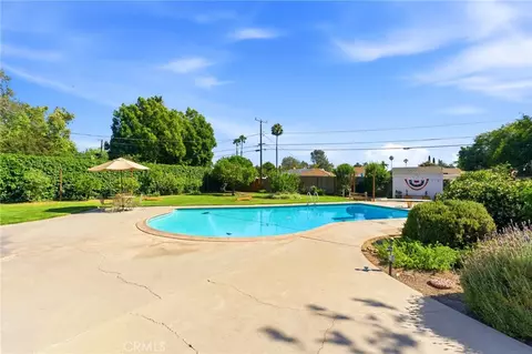 Exterior - 4374 Ramona Dr, Riverside, CA 92506 photo 12 of 17