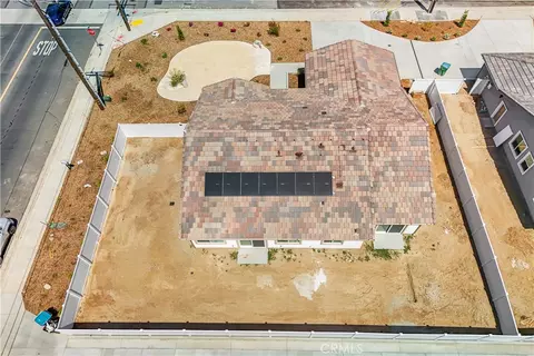 View/Area - 595 E 12th St, Beaumont, CA 92223 photo 3 of 4