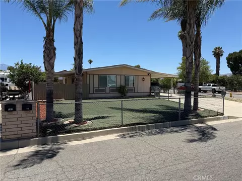 588 N Gilbert, Hemet, CA 92543