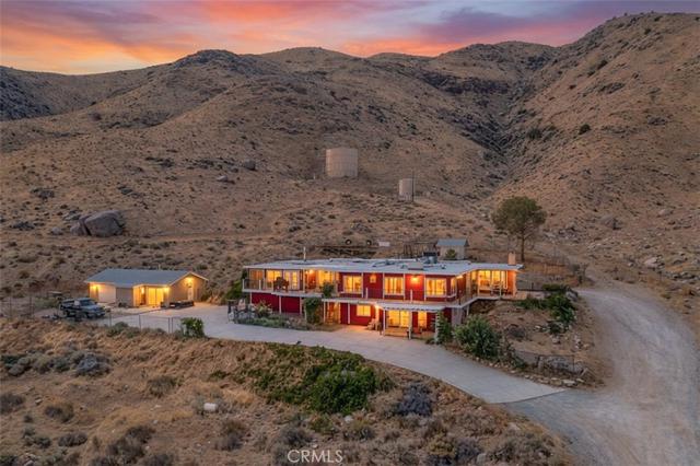 8929 Central Rd, Apple Valley, CA 92308