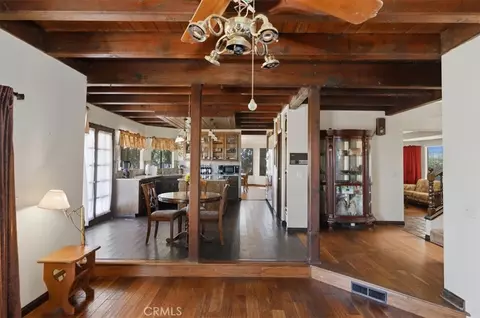 Entry Way - 17394 Sunset Vw, Riverside, CA 92504 photo 2 of 4
