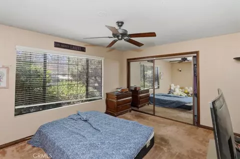 Bedroom - 17394 Sunset Vw, Riverside, CA 92504 photo 1 of 9