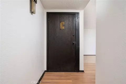 Entry Way - 14580 Keota Rd, Apple Valley, CA 92307 photo 1 of 1