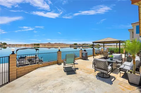 Exterior - 27279 Maritime Ln, Helendale, CA 92342 photo 2 of 4