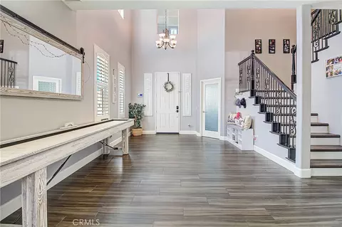 Entry Way - 72 Newburn Ct, Beaumont, CA 92223 photo 2 of 4