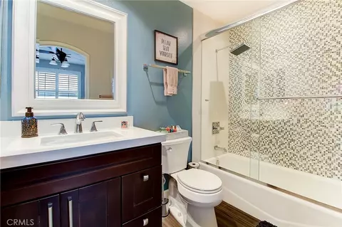 Bath - 72 Newburn Ct, Beaumont, CA 92223 photo 5 of 5