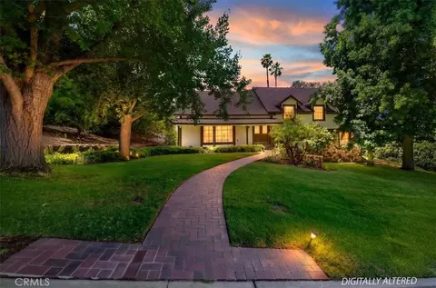 2154 Gainsborough, Riverside, CA 92506