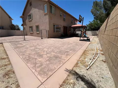 Exterior - 6356 Katrina Pl, Palmdale, CA 93552 photo 12 of 15