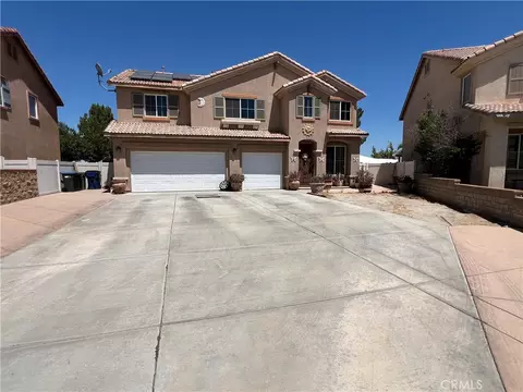 6356 Katrina Pl, Palmdale, CA 93552