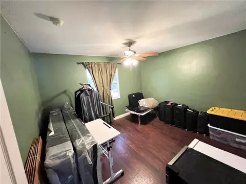 Bedroom - 6356 Katrina Pl, Palmdale, CA 93552 photo 6 of 11
