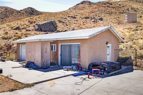 Exterior - 8929 Central Rd, Apple Valley, CA 92308 photo 8 of 8
