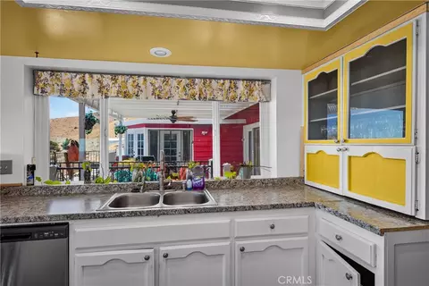 Kitchen - 8929 Central Rd, Apple Valley, CA 92308 photo 3 of 3