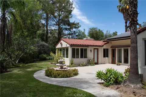 Exterior - 1632 Halsey St, Redlands, CA 92373 photo 11 of 21