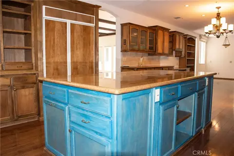 Kitchen - 1632 Halsey St, Redlands, CA 92373 photo 5 of 6