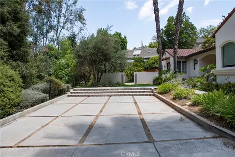 Exterior - 1632 Halsey St, Redlands, CA 92373 photo 4 of 21