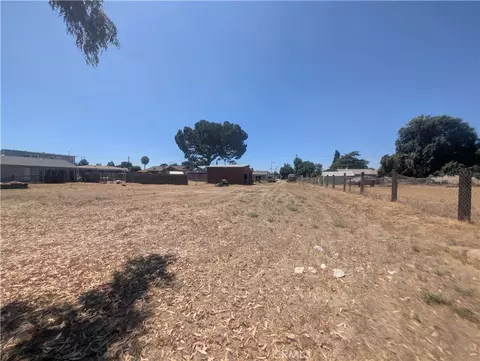 Other - 32260 Avenue E, Yucaipa, CA 92399 photo 11 of 13