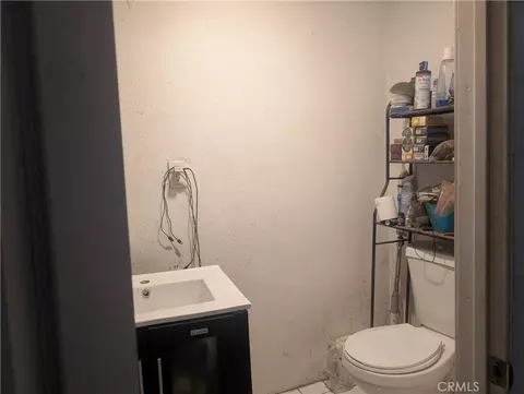 Bath - 32260 Avenue E, Yucaipa, CA 92399 photo 1 of 1