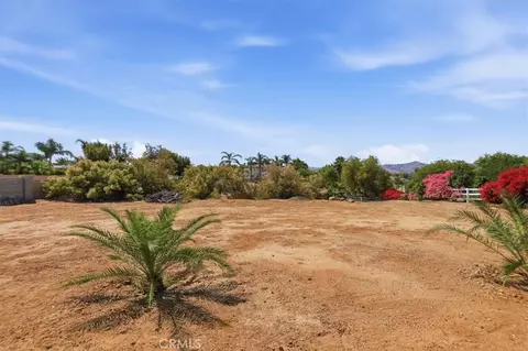 Exterior - 16795 Eagle Peak, Riverside, CA 92504 photo 17 of 18
