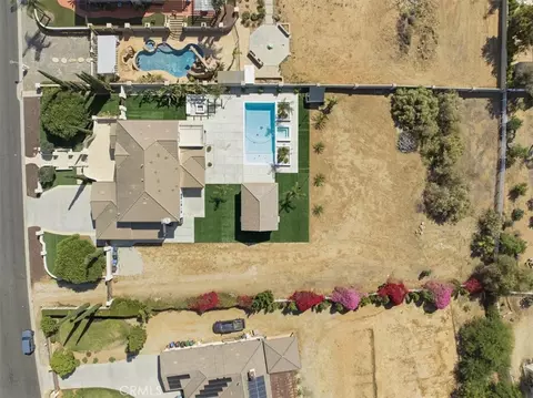 View/Area - 16795 Eagle Peak, Riverside, CA 92504 photo 5 of 8