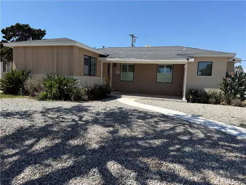 2701 W 84th St, Inglewood, CA 90305