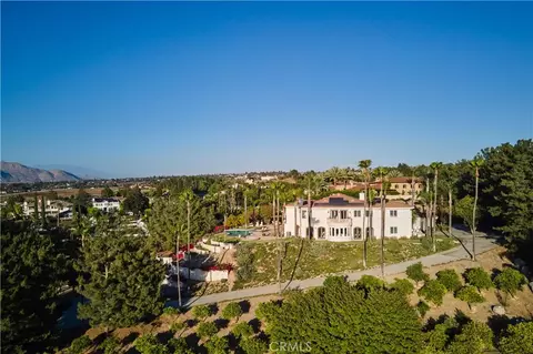 View/Area - 2019 Polo Ct, Riverside, CA 92506 photo 2 of 3