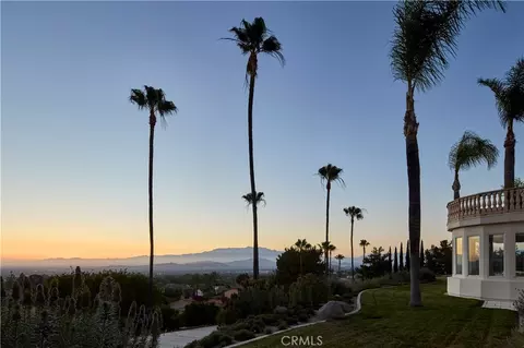 Exterior - 2019 Polo Ct, Riverside, CA 92506 photo 1 of 3