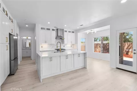 Kitchen - 1271 Castledale, Riverside, CA 92501 photo 2 of 5