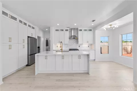 Kitchen - 1271 Castledale, Riverside, CA 92501 photo 1 of 5