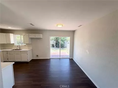 Living - 215 Laurel, Hemet, CA 92544 photo 2 of 3