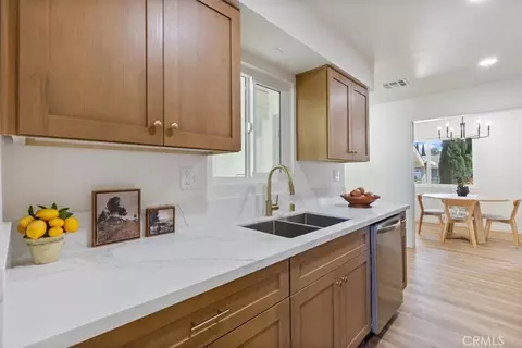 Kitchen - 34385 Avenue H, Yucaipa, CA 92399 photo 4 of 5