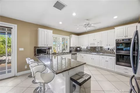 8319 Daisy, Riverside, CA 92508 photo 3