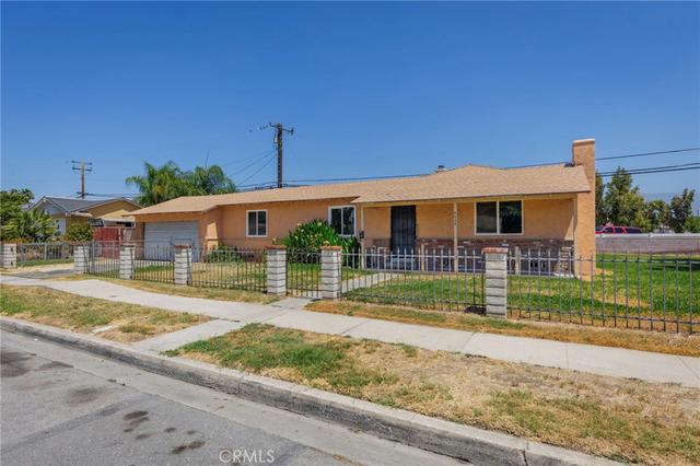 2438 W 7th, San Bernardino, CA 92410