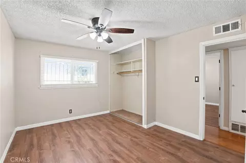 Bedroom - 650 E Mountain Vw, Barstow, CA 92311 photo 7 of 8