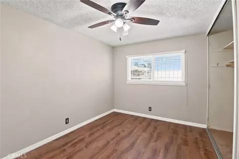 Bedroom - 650 E Mountain Vw, Barstow, CA 92311 photo 5 of 8