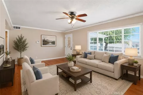 Living - 650 E Mountain Vw, Barstow, CA 92311 photo 1 of 5