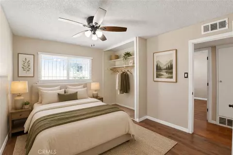 Bedroom - 650 E Mountain Vw, Barstow, CA 92311 photo 6 of 8