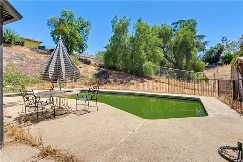 Exterior - 4848 Sedgwick, Riverside, CA 92507 photo 1 of 3