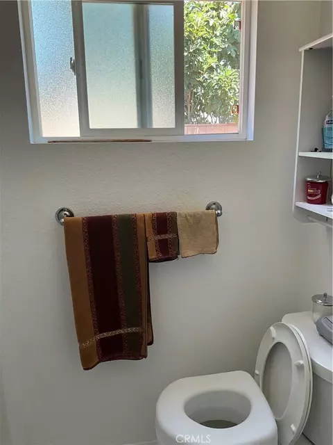 Bath - 7941 Perlite Ave, Rancho Cucamonga, CA 91730 photo 5 of 6