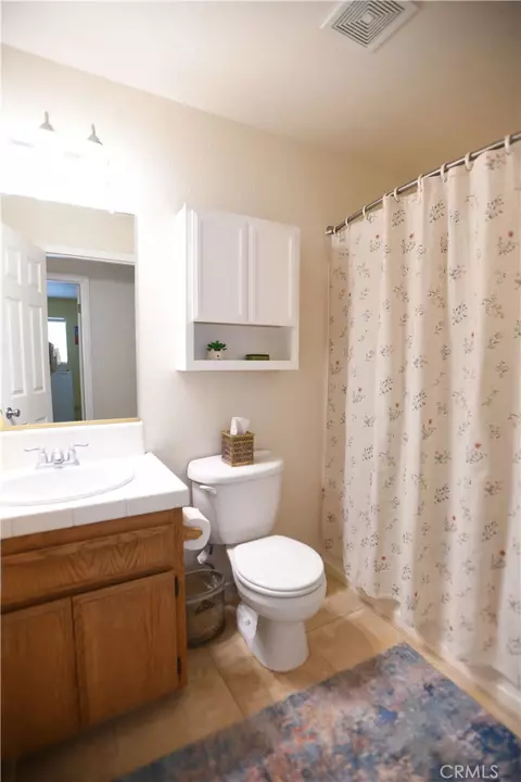 Bath - 17371 Mockingbird Cyn, Riverside, CA 92504 photo 1 of 4