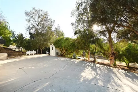Exterior - 17371 Mockingbird Cyn, Riverside, CA 92504 photo 6 of 12