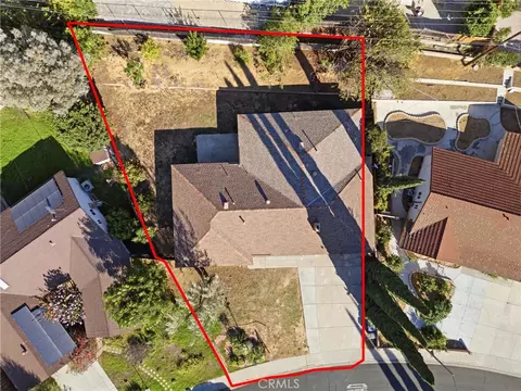 View/Area - 3318 Celeste, Riverside, CA 92507 photo 1 of 3