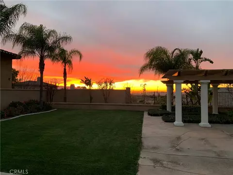 7907 Horizon View Dr, Riverside, CA 92506