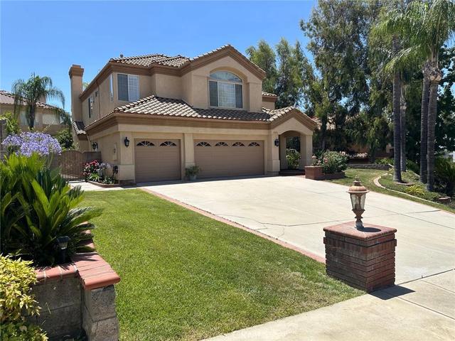 7271 Deerwood Pl, Highland, CA 92346