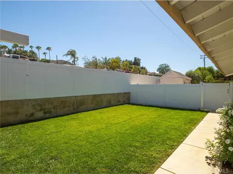 Exterior - 15510 Surrey Ct, Riverside, CA 92506 photo 14 of 22
