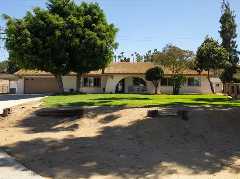 Exterior - 15510 Surrey Ct, Riverside, CA 92506 photo 8 of 22