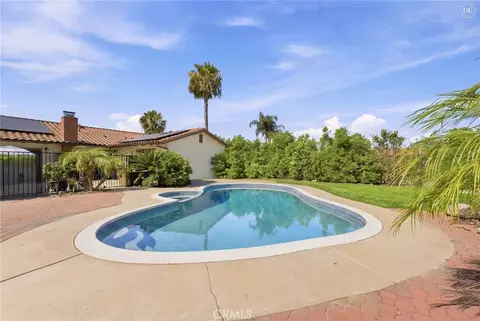 Exterior - 8424 Pumalo St, Rancho Cucamonga, CA 91701 photo 4 of 9