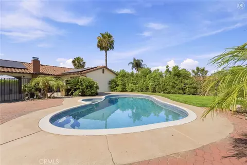 Exterior - 8424 Pumalo St, Rancho Cucamonga, CA 91701 photo 4 of 9