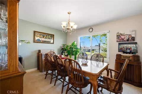 Dining - 8424 Pumalo St, Rancho Cucamonga, CA 91701 photo 3 of 3