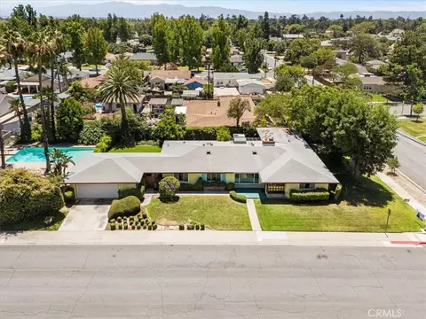 View/Area - 306 E Hawthorne, Ontario, CA 91764 photo 4 of 8